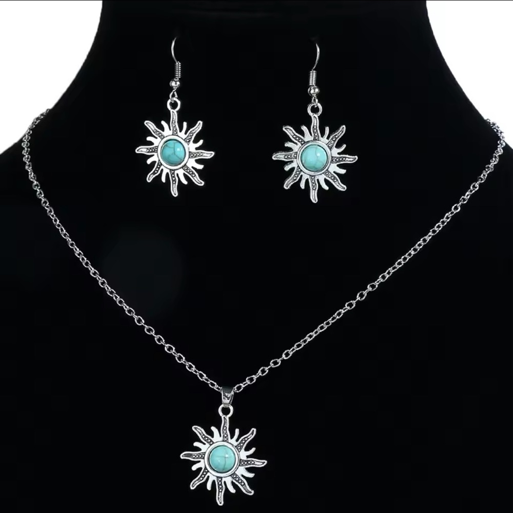 Silver Turquoise Jewelry Set